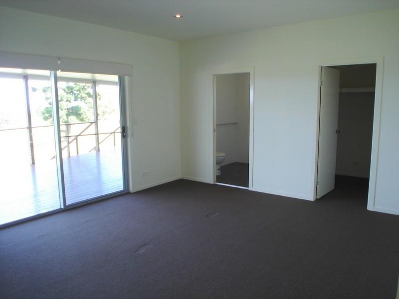 7 Sonaree Drive, Kingaroy QLD 4610