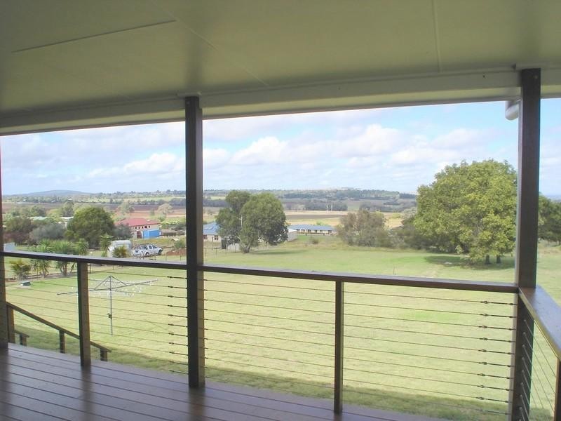 7 Sonaree Drive, Kingaroy QLD 4610