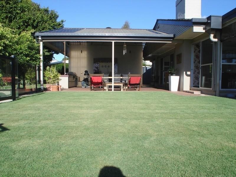 4 Steele Court, Kingaroy QLD 4610