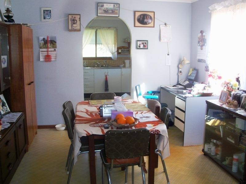 75 Acacia Drive, Ellesmere QLD 4610