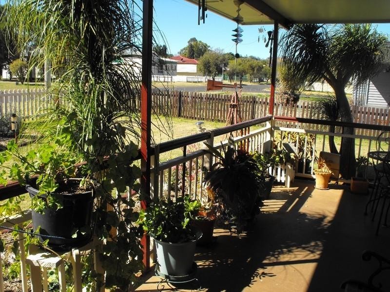 13 Alice Street, Kingaroy QLD 4610