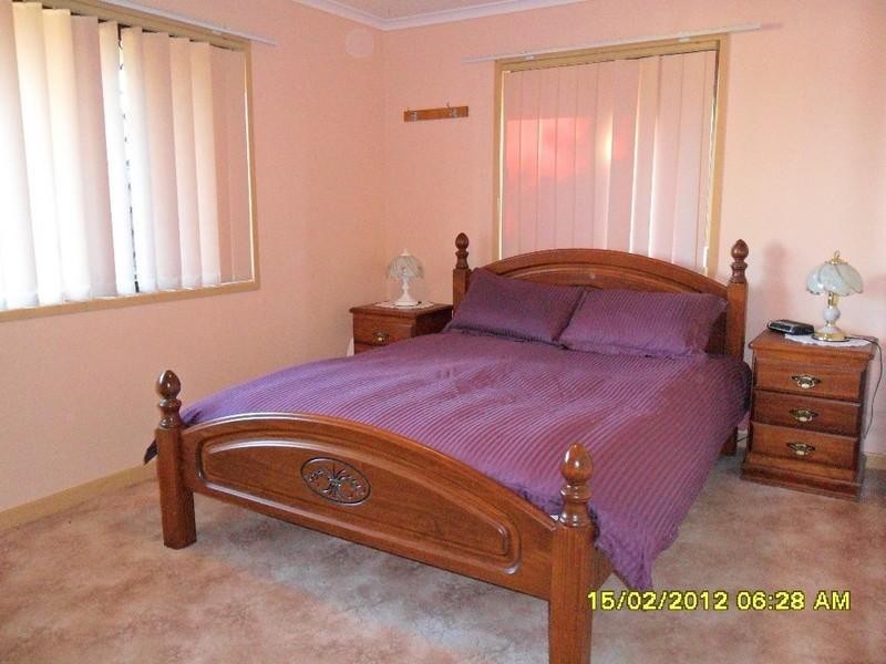 16 Eagle Street, Nanango QLD 4615