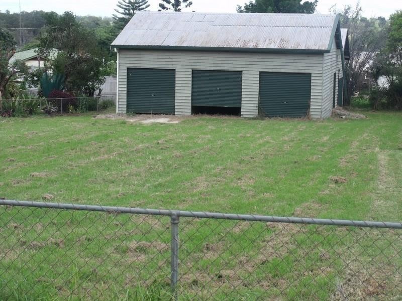 22 Davies Street, Yarraman QLD 4614