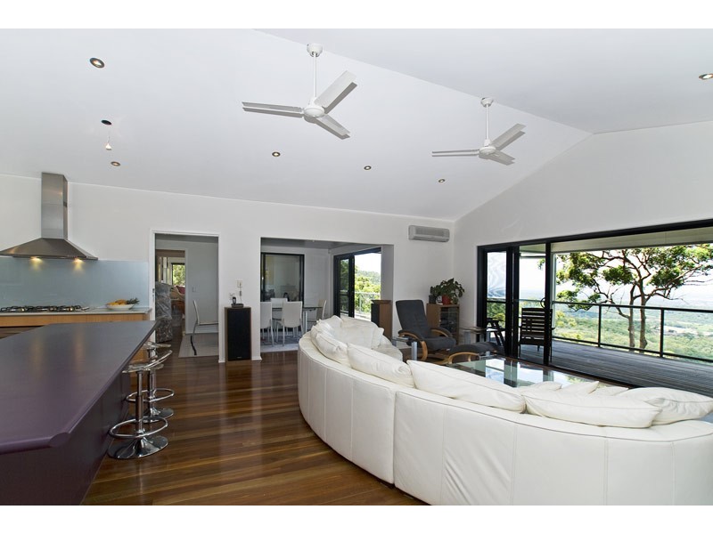 Wongawallan QLD 4210