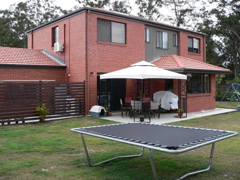 42 Bahkeeta Street, Oxenford QLD 4210