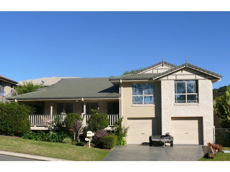 45 Greenway Drive, Maudsland QLD 4210