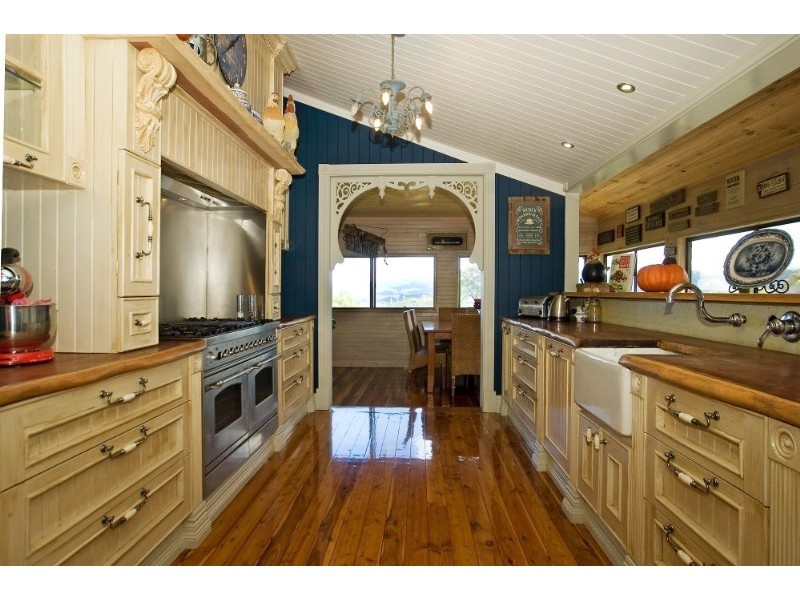 35 Wongawallan Drive, Wongawallan QLD 4210
