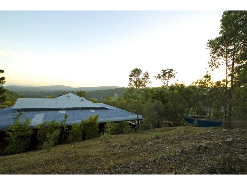 35 Wongawallan Drive, Wongawallan QLD 4210