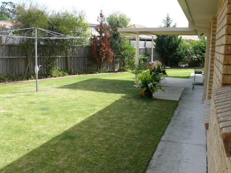 41 Carter Street, Pacific Pines QLD 4211