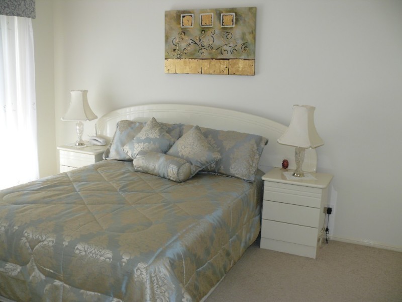 41 Carter Street, Pacific Pines QLD 4211