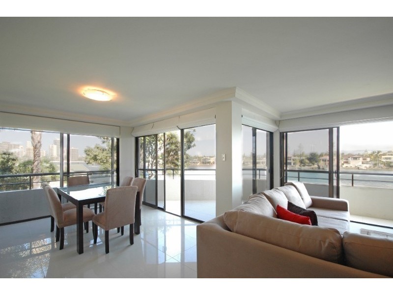 Surfers Paradise QLD 4217