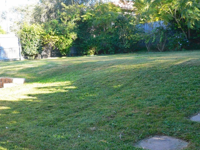 Edens Landing QLD 4207