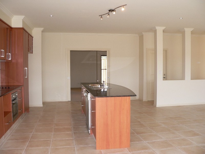 12 Redbay Street, Upper Coomera QLD 4209