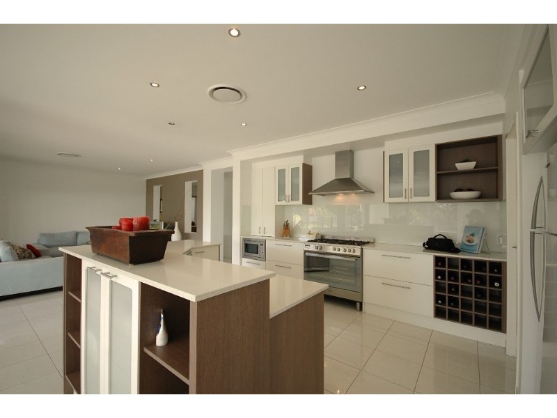 36 Peregrine Crescent, Coomera QLD 4209