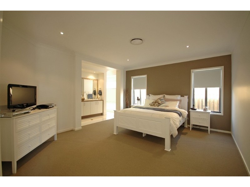 36 Peregrine Crescent, Coomera QLD 4209