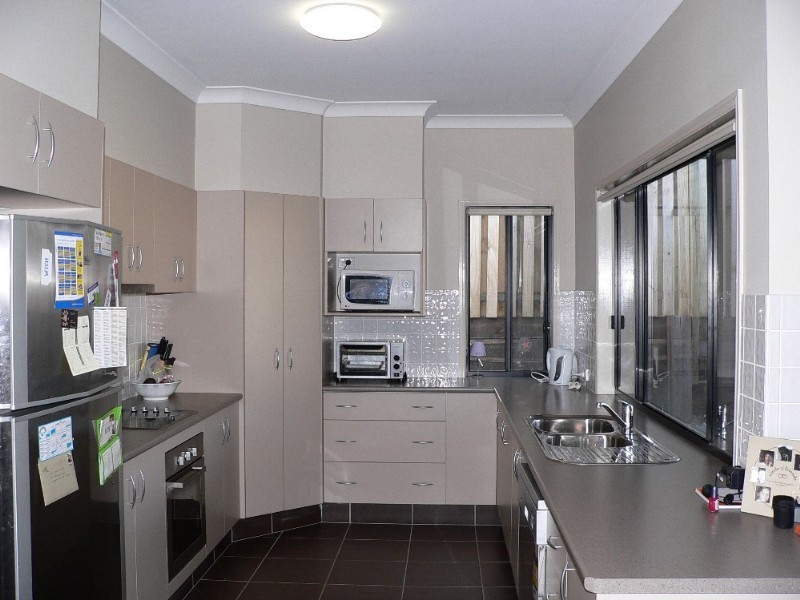22 Starush Court, Upper Coomera QLD 4209