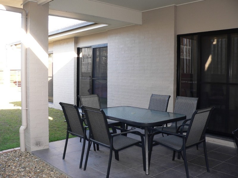 22 Starush Court, Upper Coomera QLD 4209