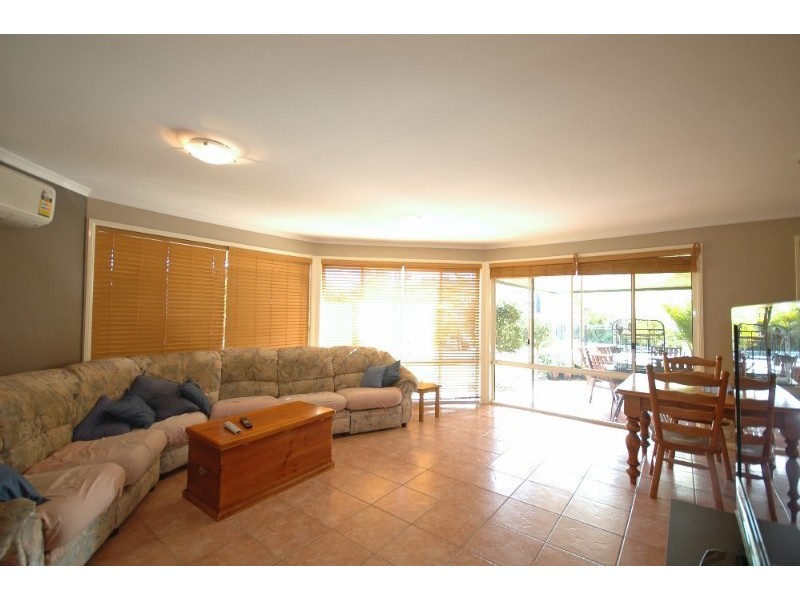 28 Meadow Way, Upper Coomera QLD 4209