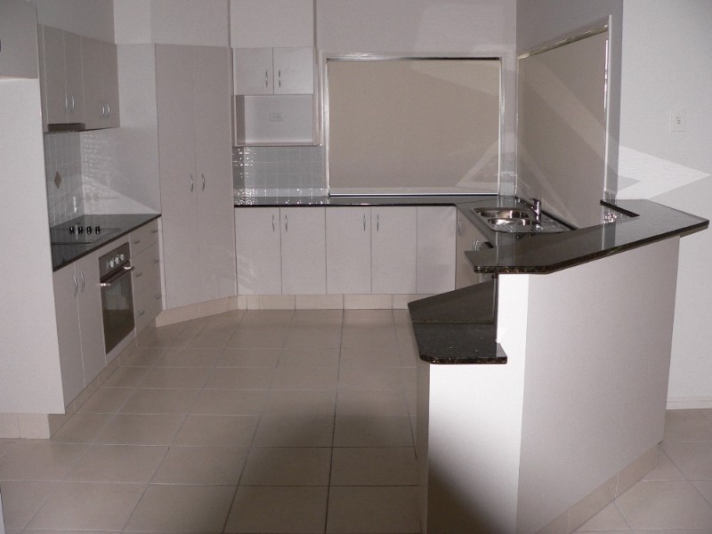 11 Nandina Court, Upper Coomera QLD 4209