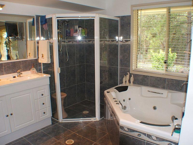 13 Old Kent Road, Upper Coomera QLD 4209