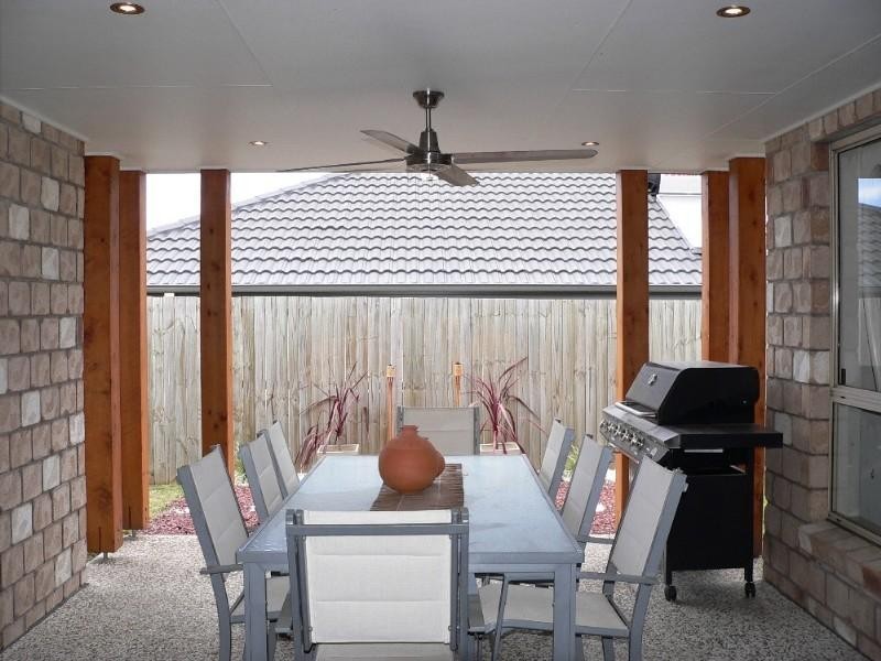 4 Mockingbird Drive, Upper Coomera QLD 4209