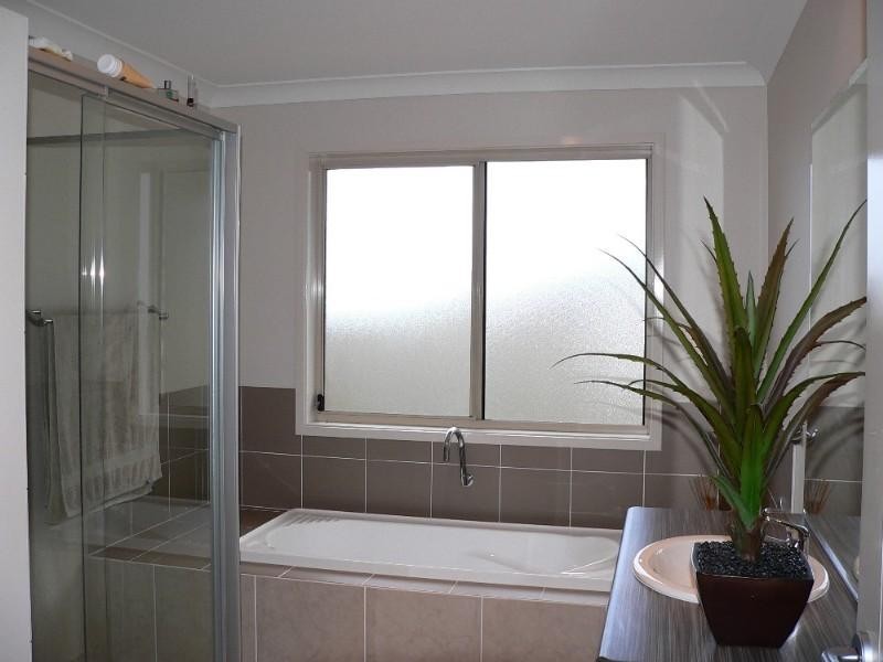 4 Mockingbird Drive, Upper Coomera QLD 4209