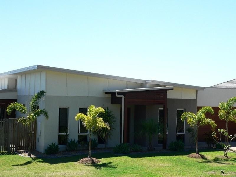 4 Emperor Grove, Upper Coomera QLD 4209