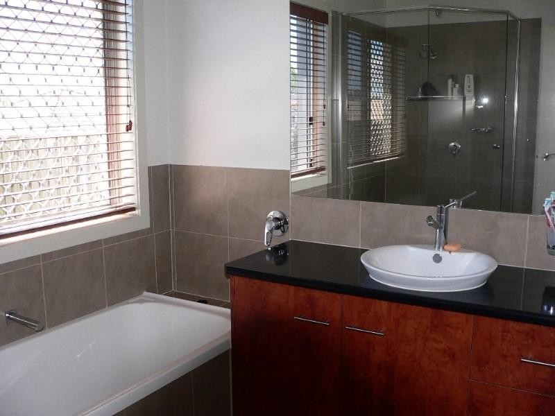 4 Emperor Grove, Upper Coomera QLD 4209