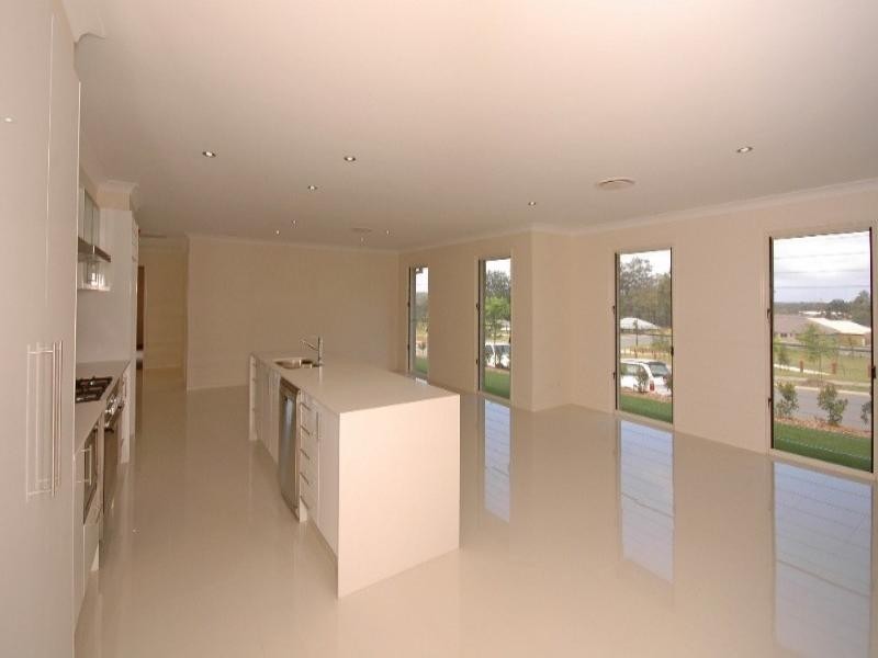 23 Coach Way, Upper Coomera QLD 4209