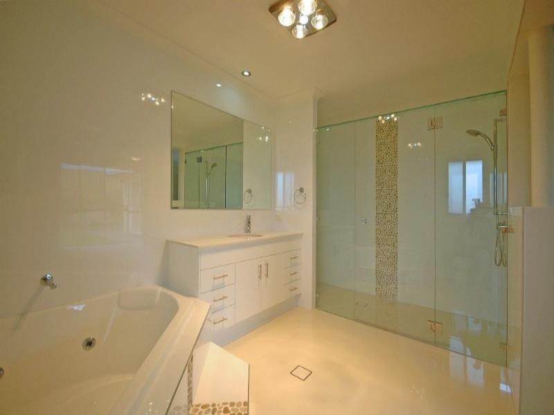 23 Coach Way, Upper Coomera QLD 4209