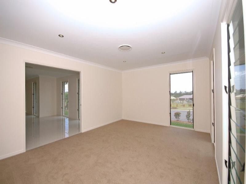 23 Coach Way, Upper Coomera QLD 4209