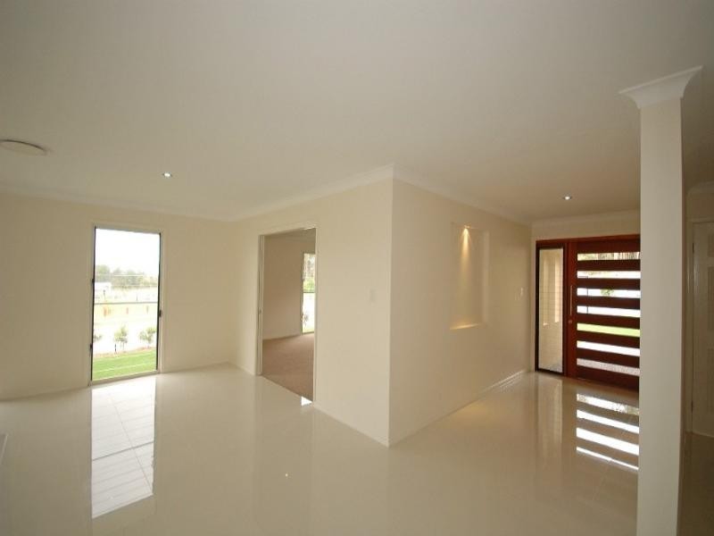 23 Coach Way, Upper Coomera QLD 4209