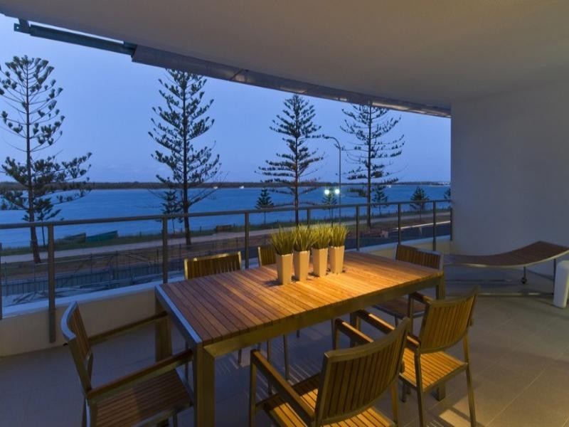 Biggera Waters QLD 4216