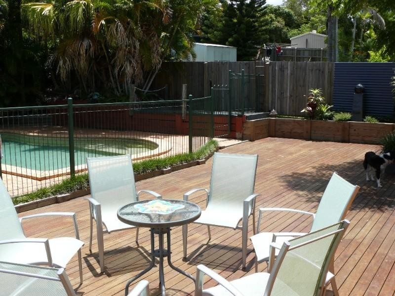 27 California Drive, Oxenford QLD 4210