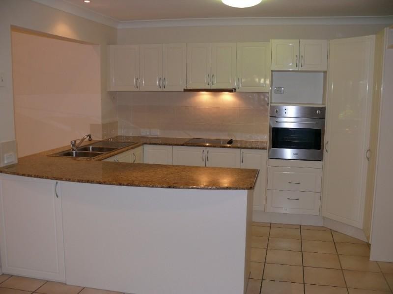 Hope Island QLD 4212