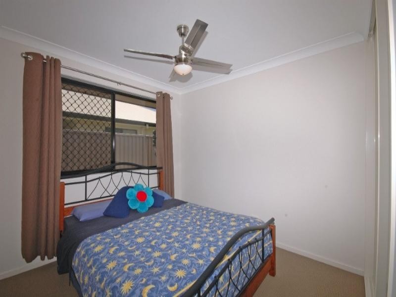 11 Greenleaf Street, Upper Coomera QLD 4209