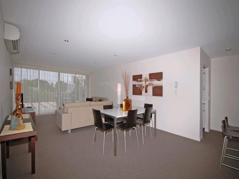 Hope Island QLD 4212