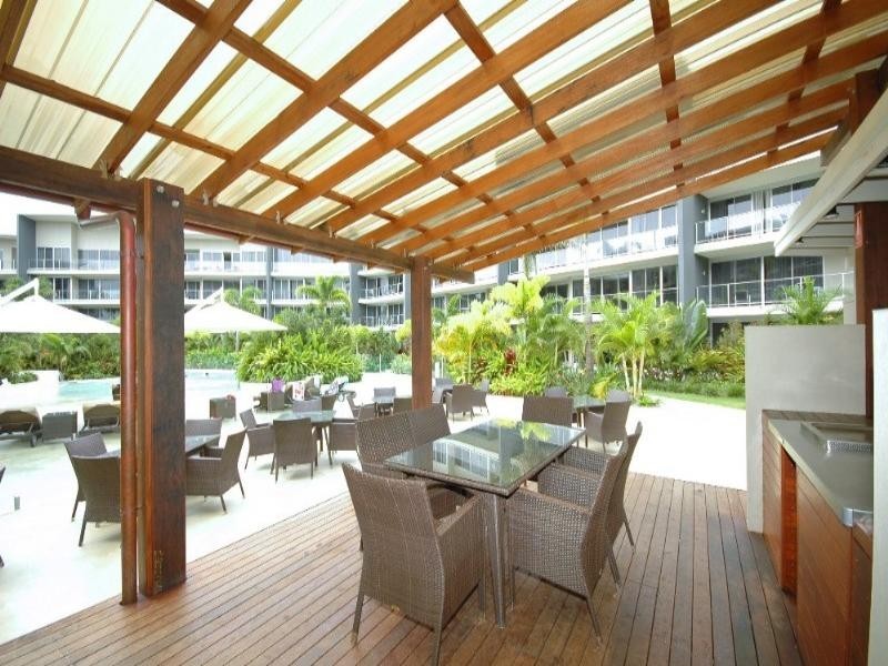 Hope Island QLD 4212