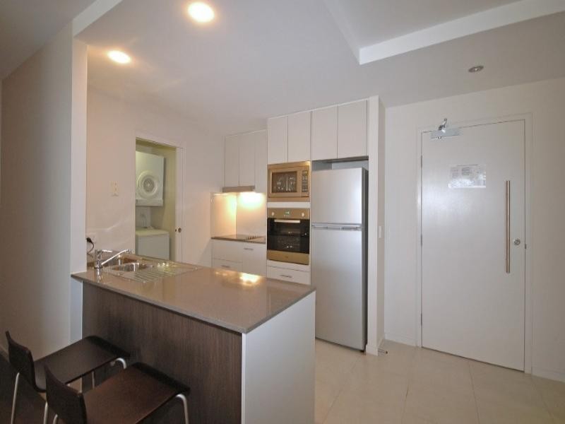 Hope Island QLD 4212