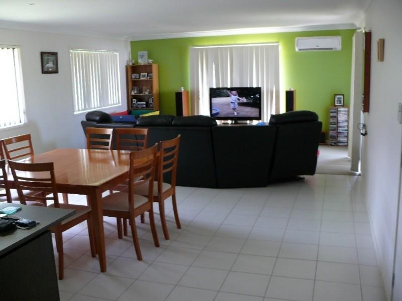 Maudsland QLD 4210