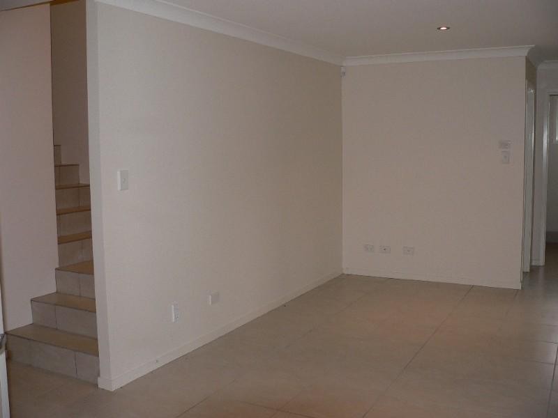 8 Gecko Crescent, Upper Coomera QLD 4209