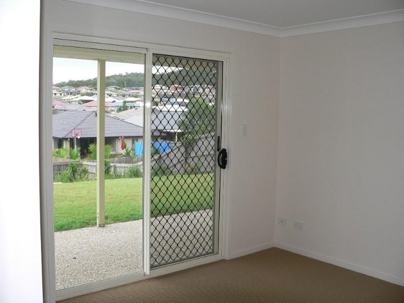 8 Gecko Crescent, Upper Coomera QLD 4209