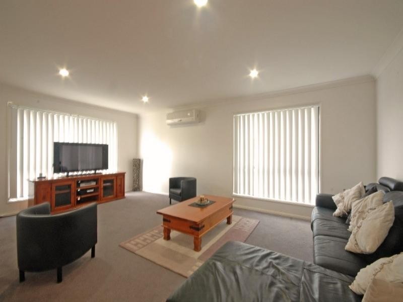 3 Sundew Crescent, Upper Coomera QLD 4209