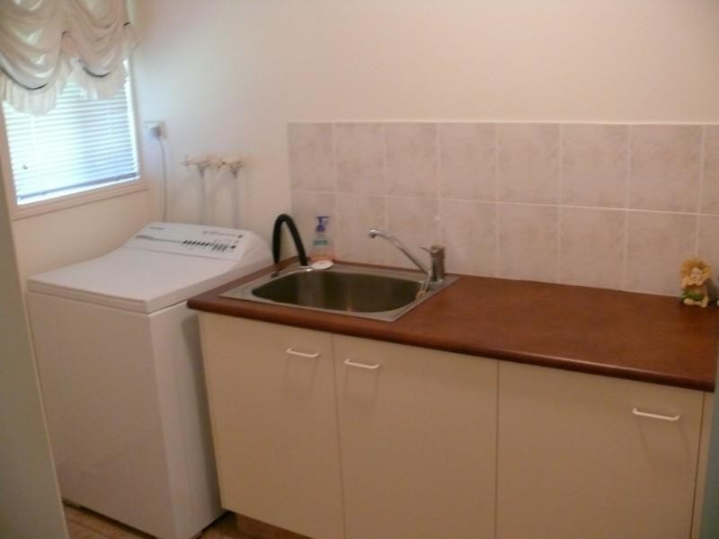 Pacific Pines QLD 4211