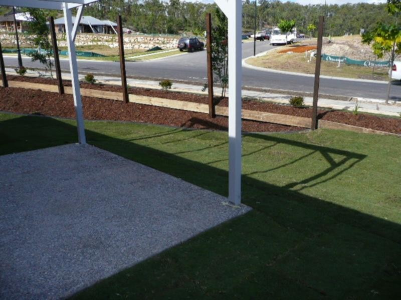 Pacific Pines QLD 4211