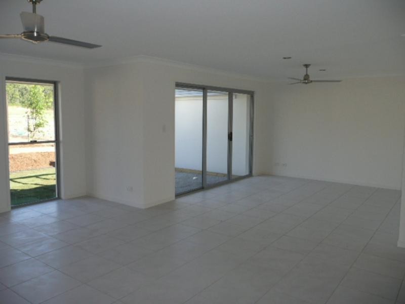 Pacific Pines QLD 4211