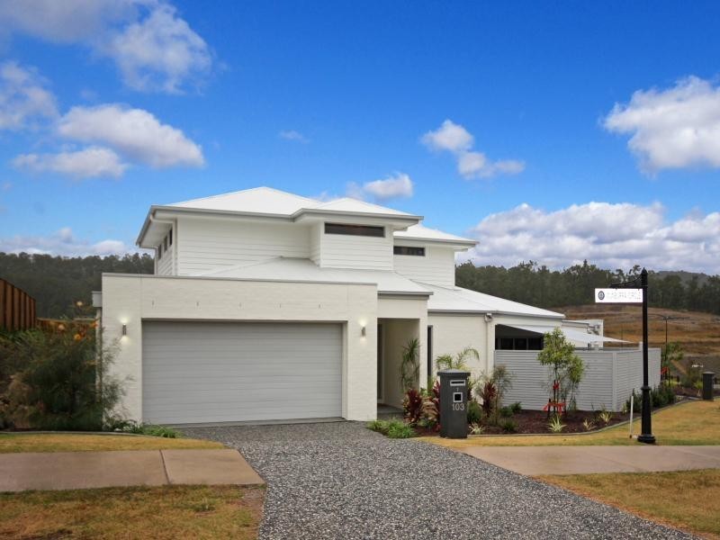 Pacific Pines QLD 4211