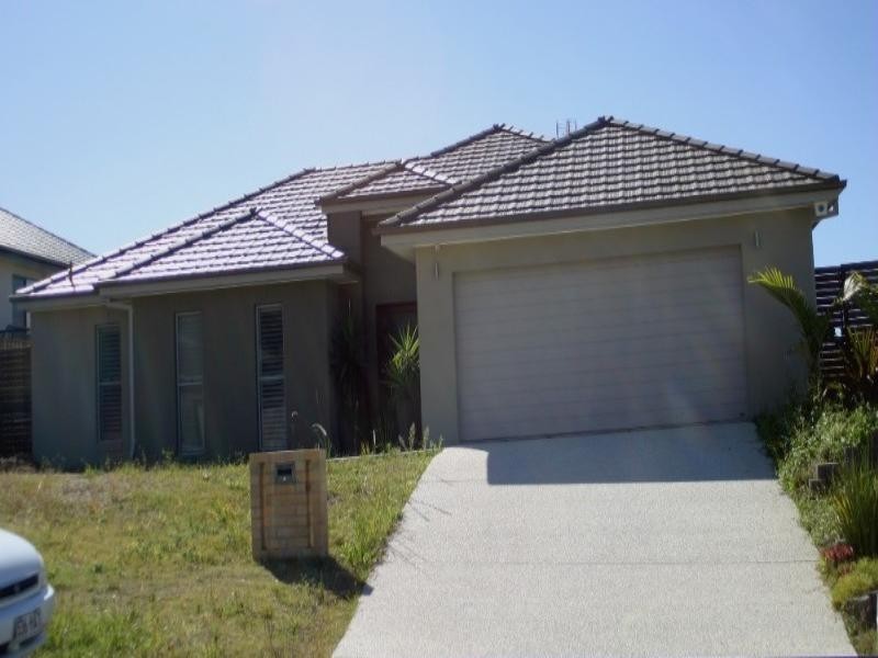 14 Greendragon Crescent, Upper Coomera QLD 4209