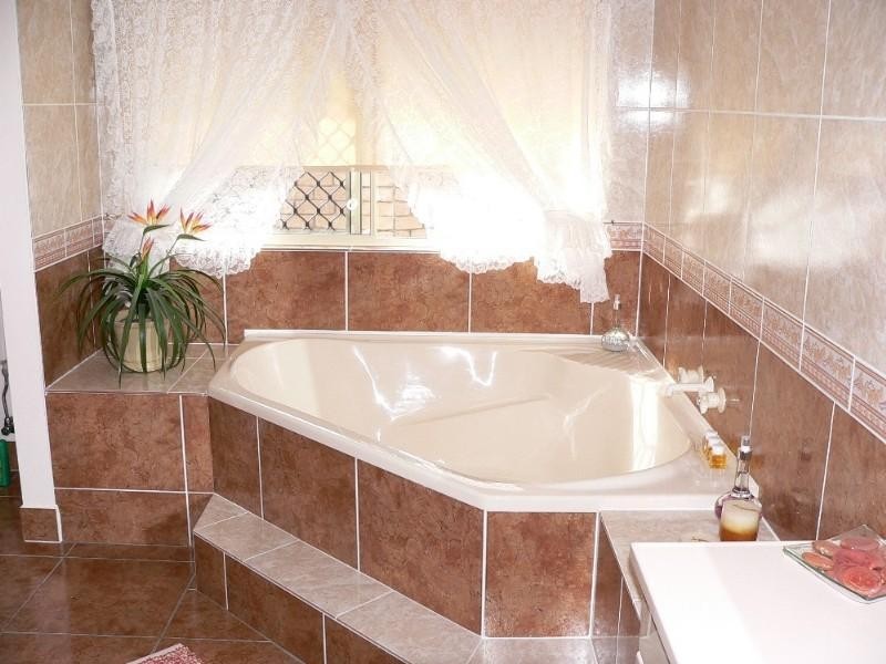 5 Fradgley Court, Ormeau QLD 4208