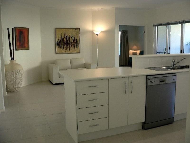 16 Greendragon Crescent, Upper Coomera QLD 4209